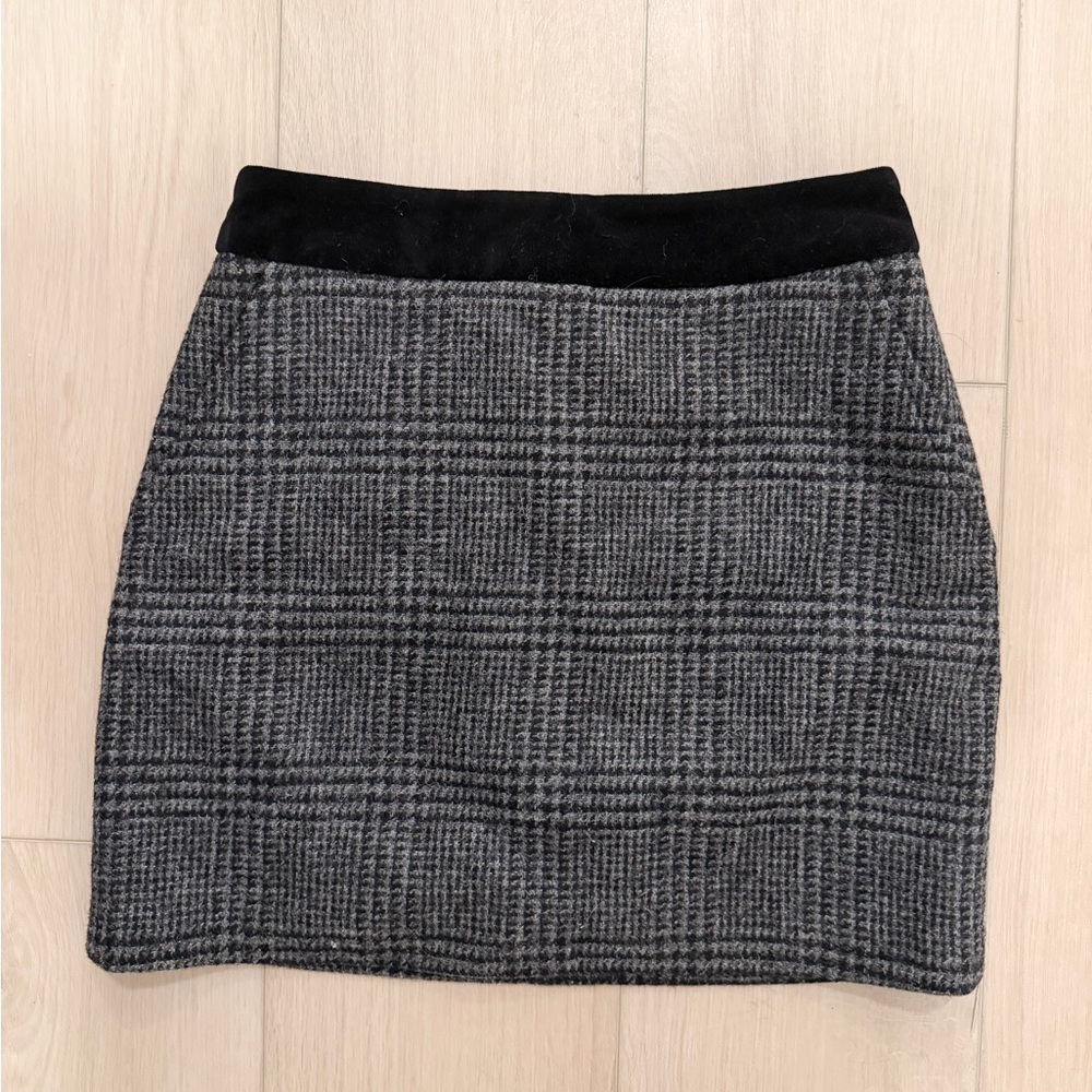 Jack Wills Plaid Black and Gray Women's Skirt